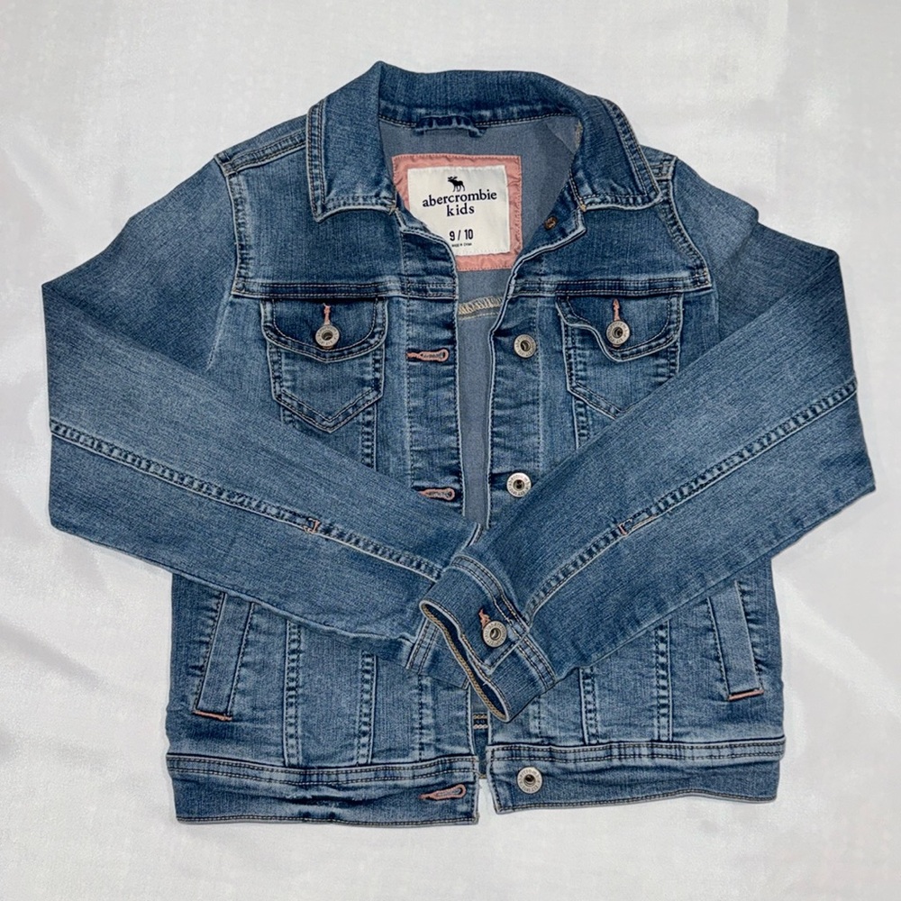 Abercrombie Kids girls denim jacket, 9/10